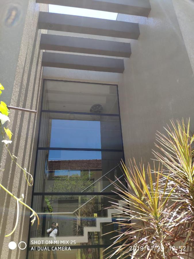 Casa Moderna No Centro Proxima A Atracoes Turisticas Villa Foz do Iguaçu Buitenkant foto